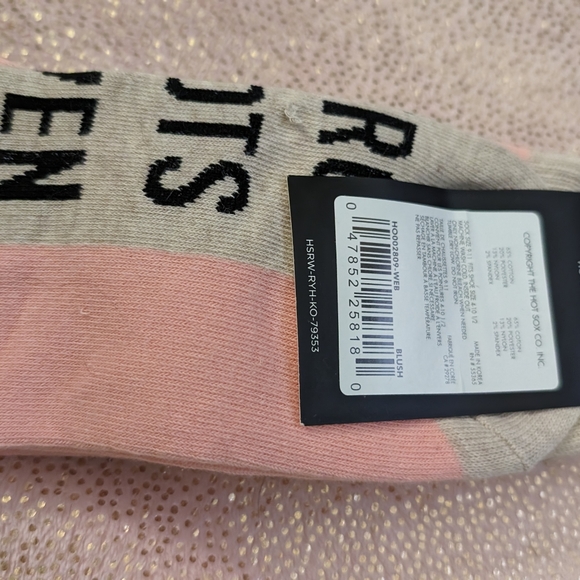 Zero Hoots Given Owl Women's Crew Socks Size 9-11 Blush Hot Sox Fashion New - Picture 2 of 3
